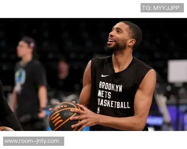 布里奇斯表现低迷12投仅4中三分球失准仅得9分正负值惨淡15